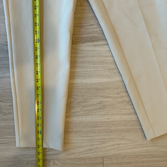Zara Cream Pleated Trousers - Picture 5 of 6